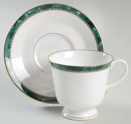 Medici Green Footed Cup & Saucer Set