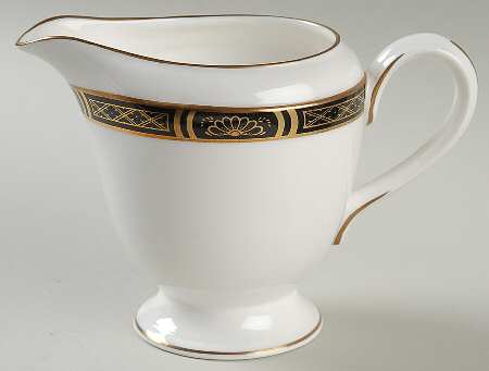 Mountbatten Black Creamer