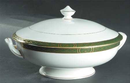Mountbatten Green Round Covered Vegetable