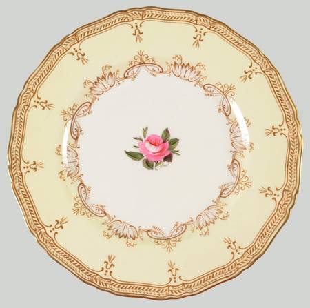 Nelson Luncheon Plate