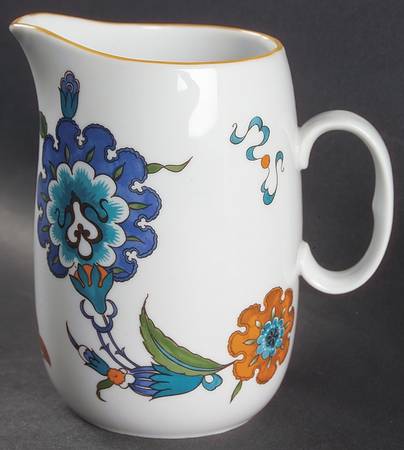 Palmyra 22 Oz Pitcher