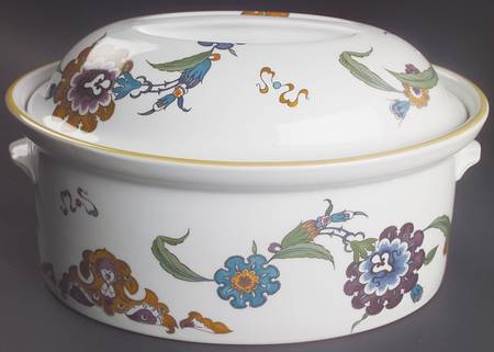 Palmyra 3 Quart Oval Covered Casserole