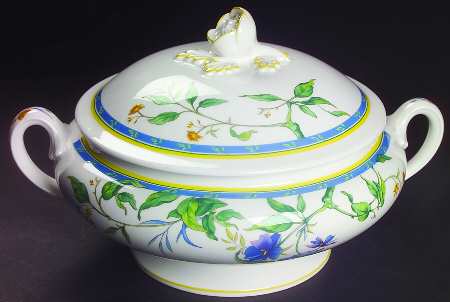 Pastorale Round Covered Vegetable