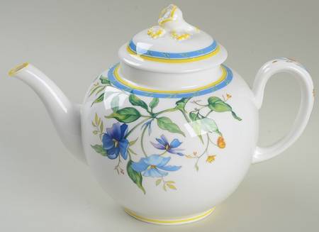 Pastorale Teapot & Lid