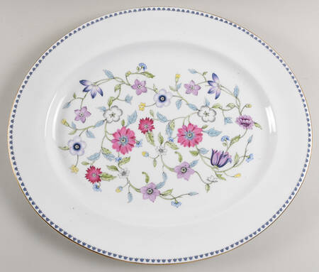 Patricia 17" Oval Serving Platter