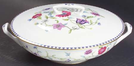 Patricia Round Covered Vegetable