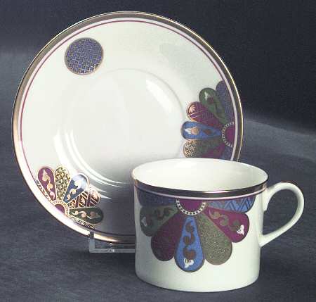 Pavilion Flat Cup & Saucer Set