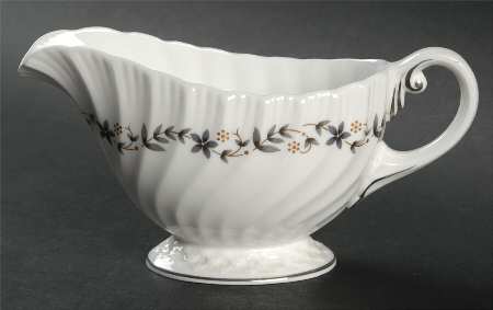 Petite Fleur (Swirl) Creamer