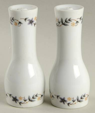 Petite Fleur (Swirl) Salt & Pepper Set