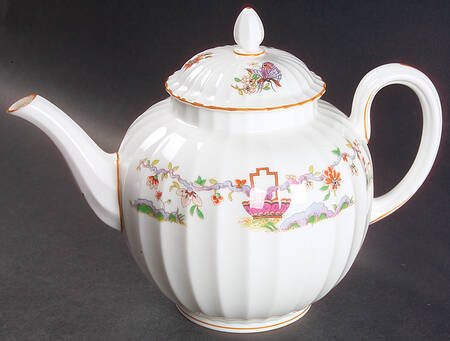 Pekin Teapot & Lid