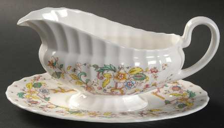 Pevensey Gravy Boat & Underplate