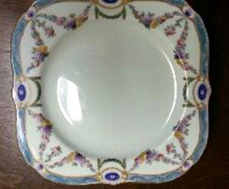 Puritan Footed Cake Plate
