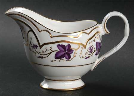 Purple Vine Creamer
