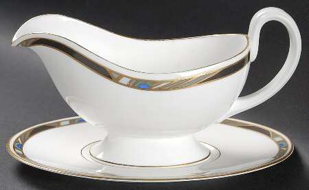 Raffles Gravy Boat & Underplate