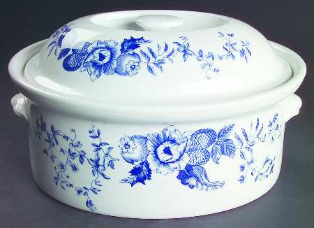 Rhapsody 4 Qt Oval Covered Casserole