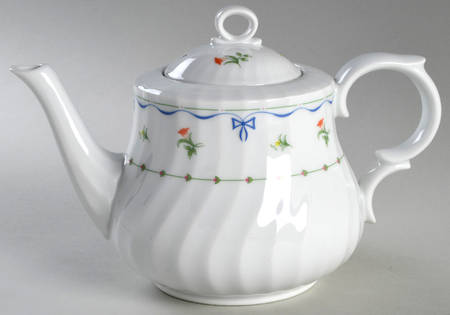 Ribbons & Bows Teapot & Lid