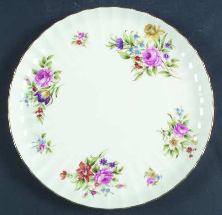 Roanoke Cream Cake Plate