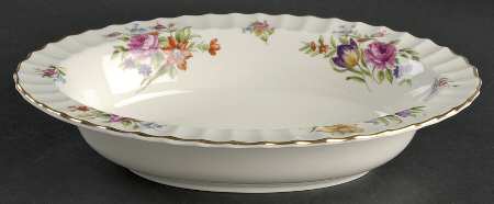 Roanoke Cream 10" Oval Vegetable Bowl
