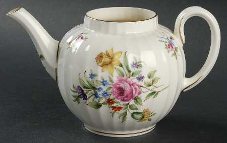 Roanoke Cream Mini Teapot No Lid