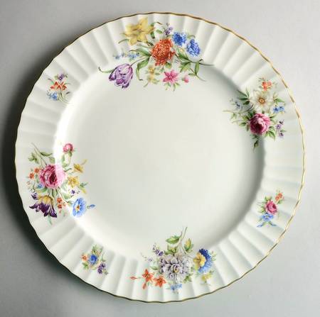 Roanoke Cream 12" Chop Plate (Round Platter)
