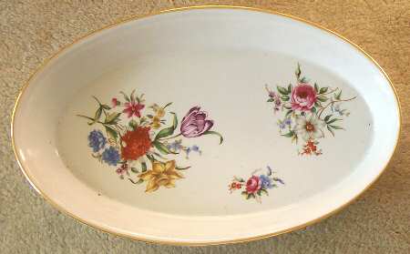 Roanoke White 12" Oval Baker Oven To Table