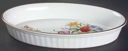 Roanoke White 10" Oval Baker