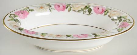 Royal Garden (Solid Inner Rings) 10" Oval Vegetable Bowl