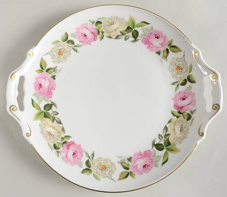 Royal Garden (Solid Inner Rings) Handled Cake Plate