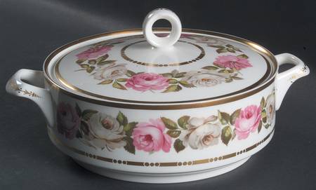 Royal Garden (Dotted Inner Ring) Round Covered Vegetable
