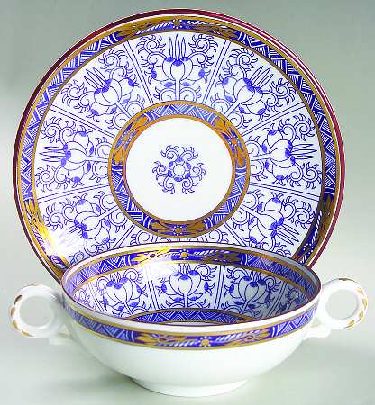 Royal Lily (Smooth) Footed Cream Soup Bowl & Saucer Set