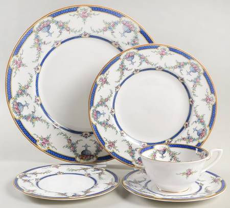 Rosemary Dark Blue White 5 Piece Place Setting