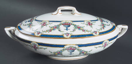 Rosemary Dark Blue White Oval Covered Vegetable