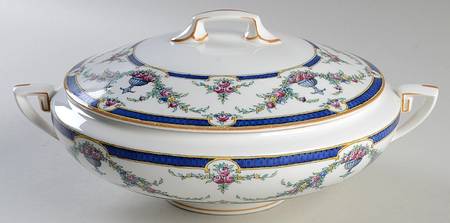 Rosemary Dark Blue White Round Covered Vegetable