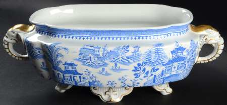 RW16 Tureen No Lid