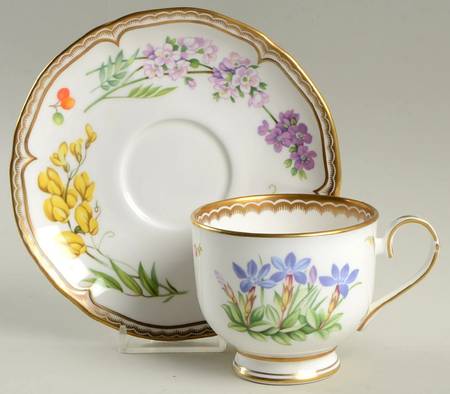 Sandringham Footed Cup & Saucer Set