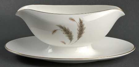 September Gravy Boat with Attached Underplate