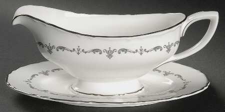 Silver Chantilly Gravy Boat & Underplate