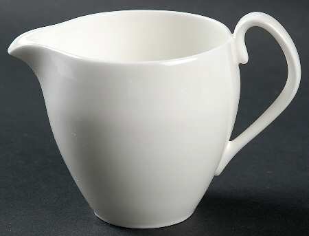 Snow (Z2697, No Trim) Creamer
