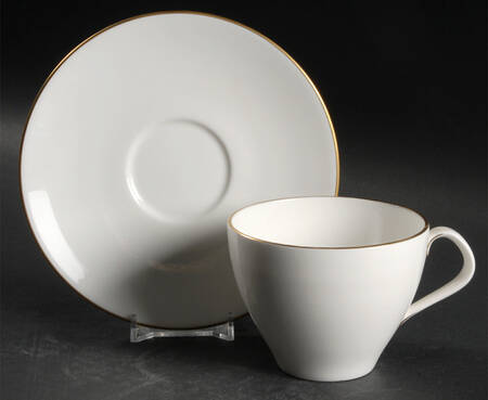 Snow (Z2699-1, Gold Trim) Flat Cup & Saucer Set