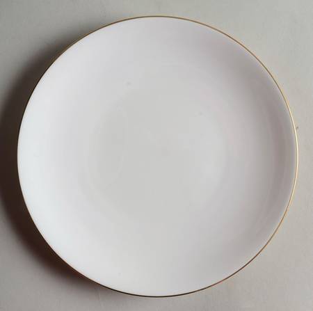 Snow (Z2699-1, Gold Trim) Salad Plate