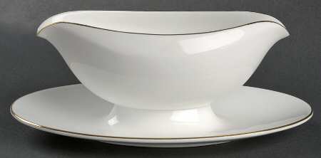 Snow (Z2699-1, Gold Trim) Gravy Boat with Attached Underplate