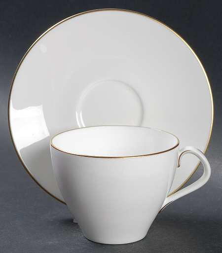 Snow (Z2699-1, Gold Trim) Flat Cup & Saucer Set