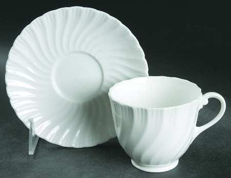 Snowflake Footed Cup & Saucer Set
