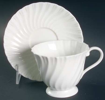 Snowflake Footed Cup & Saucer Set