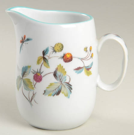 Strawberry Fair (Oven To Table, Bluetrim) Creamer