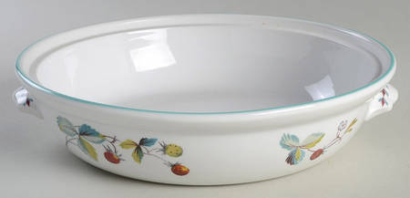 Strawberry Fair (Oven To Table, Bluetrim) 10" Round Entree Dish No Lid