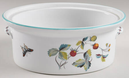 Strawberry Fair (Oven To Table, Bluetrim) 2 Quart Oval Covered Casserole No Lid