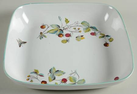 Strawberry Fair (Oven To Table, Bluetrim) 10" Square Baker
