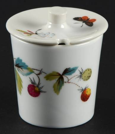 Strawberry Fair (Oven To Table, Bluetrim) Mustard Jar & Lid
