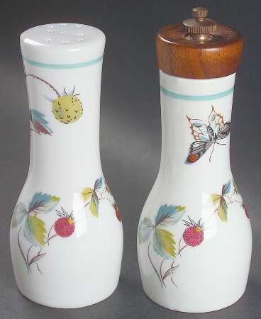 Strawberry Fair (Oven To Table, Bluetrim) Salt Mill & Pepper Mill Set (SALMM1 & PEMM1) by Royal Worcester